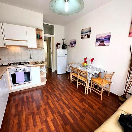 Ah Beach House Crociera Appartement Savona Buitenkant foto