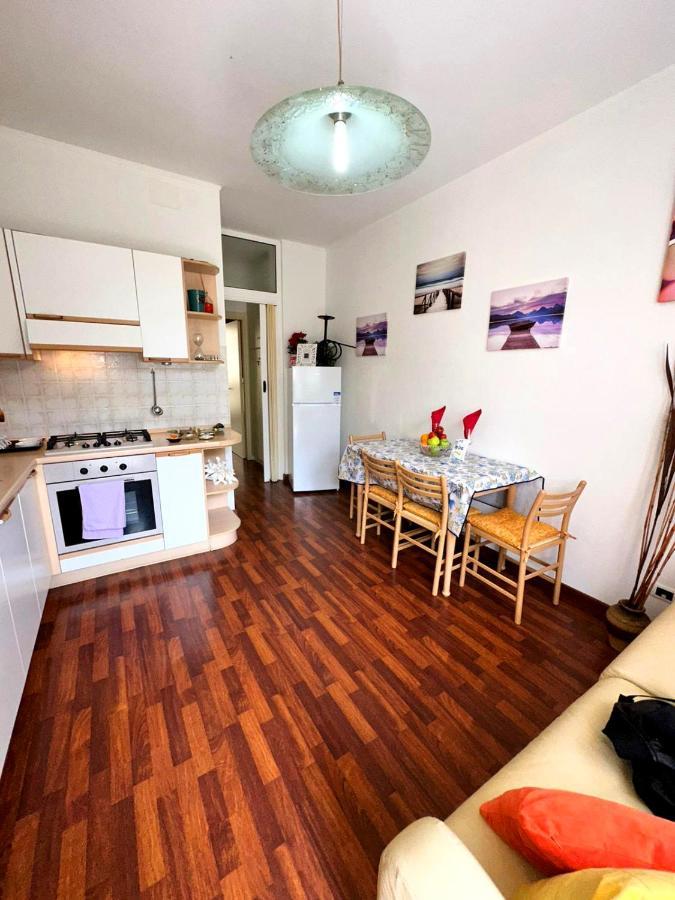 Ah Beach House Crociera Appartement Savona Buitenkant foto
